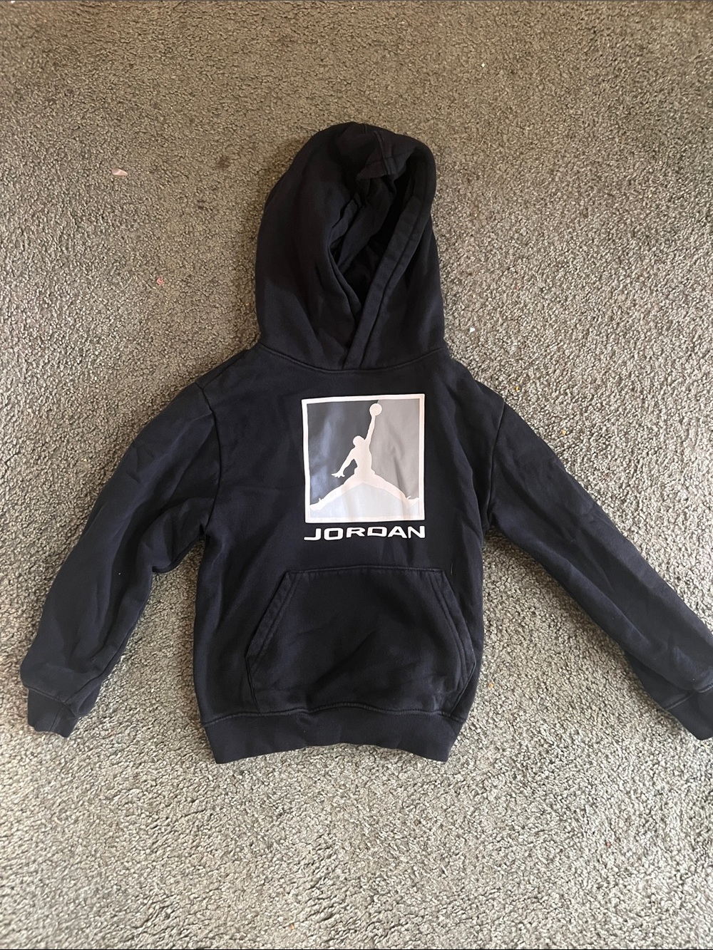 Jordan Kids Size 6 (5-6) Black Hoodie with Logo Graphic in Great Condition